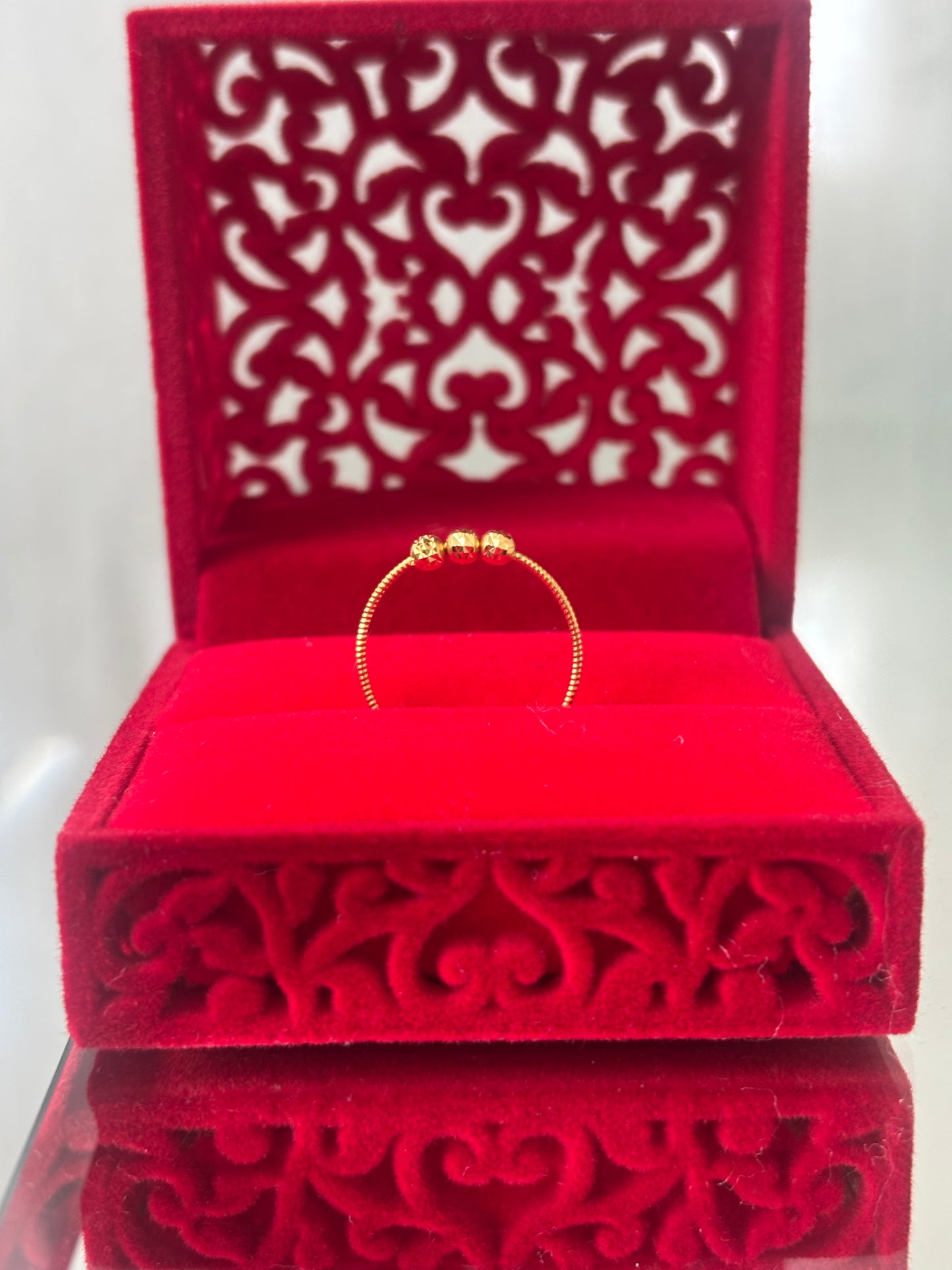 22ct gold dainty ring