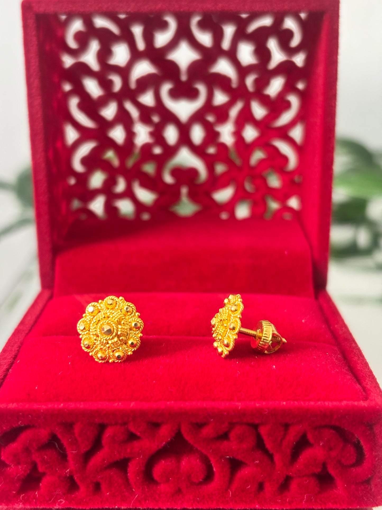 22ct gold earrings