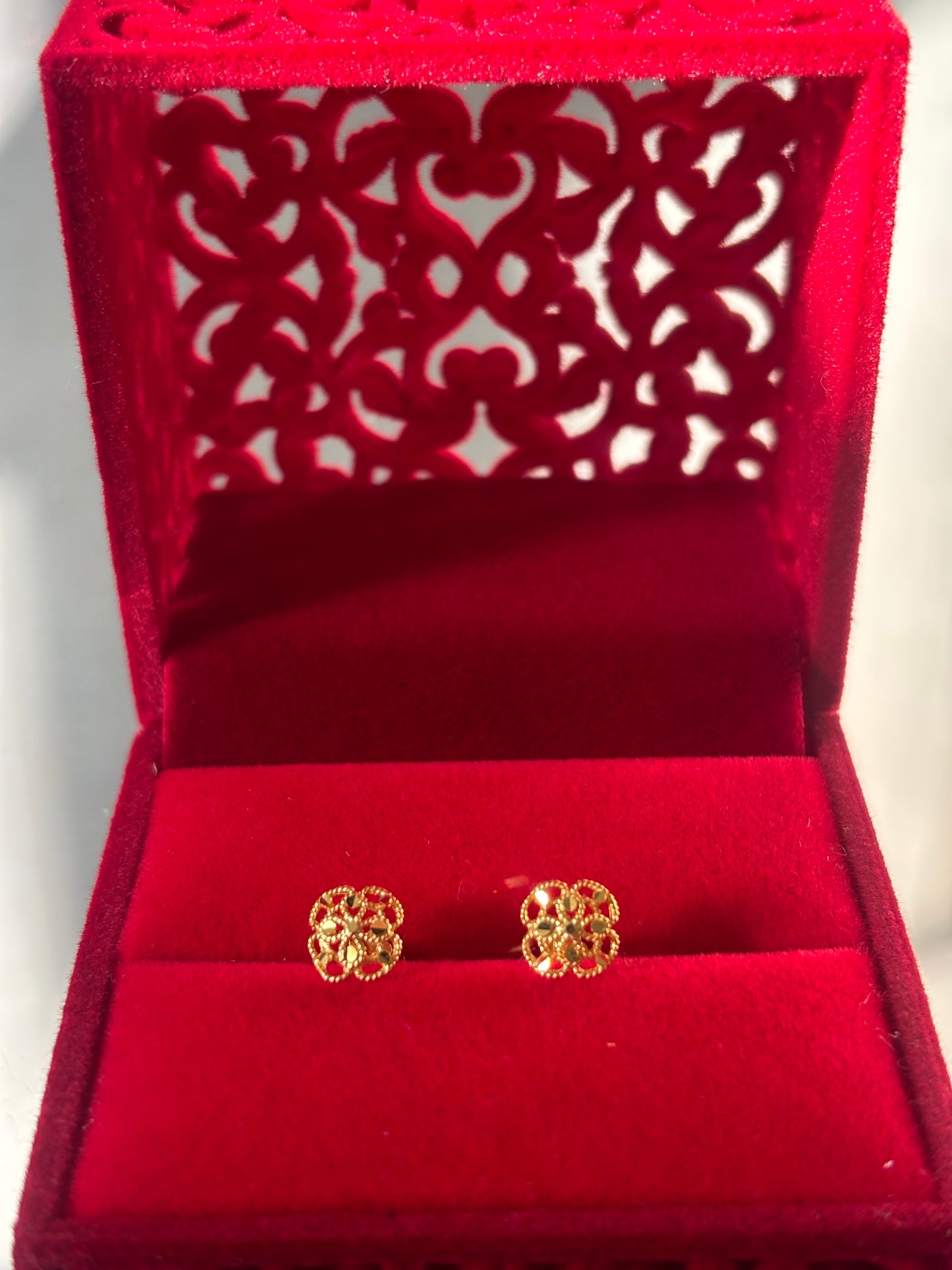 14ct gold earrings