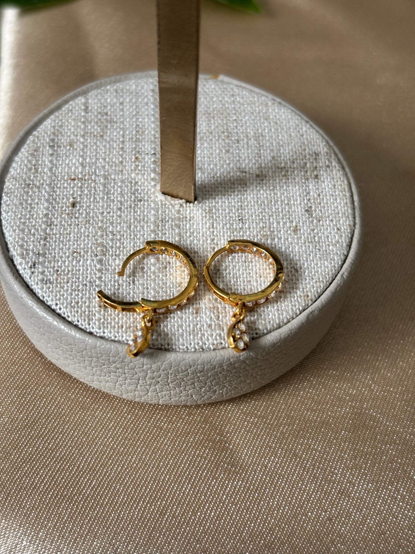 22ct gold earrings