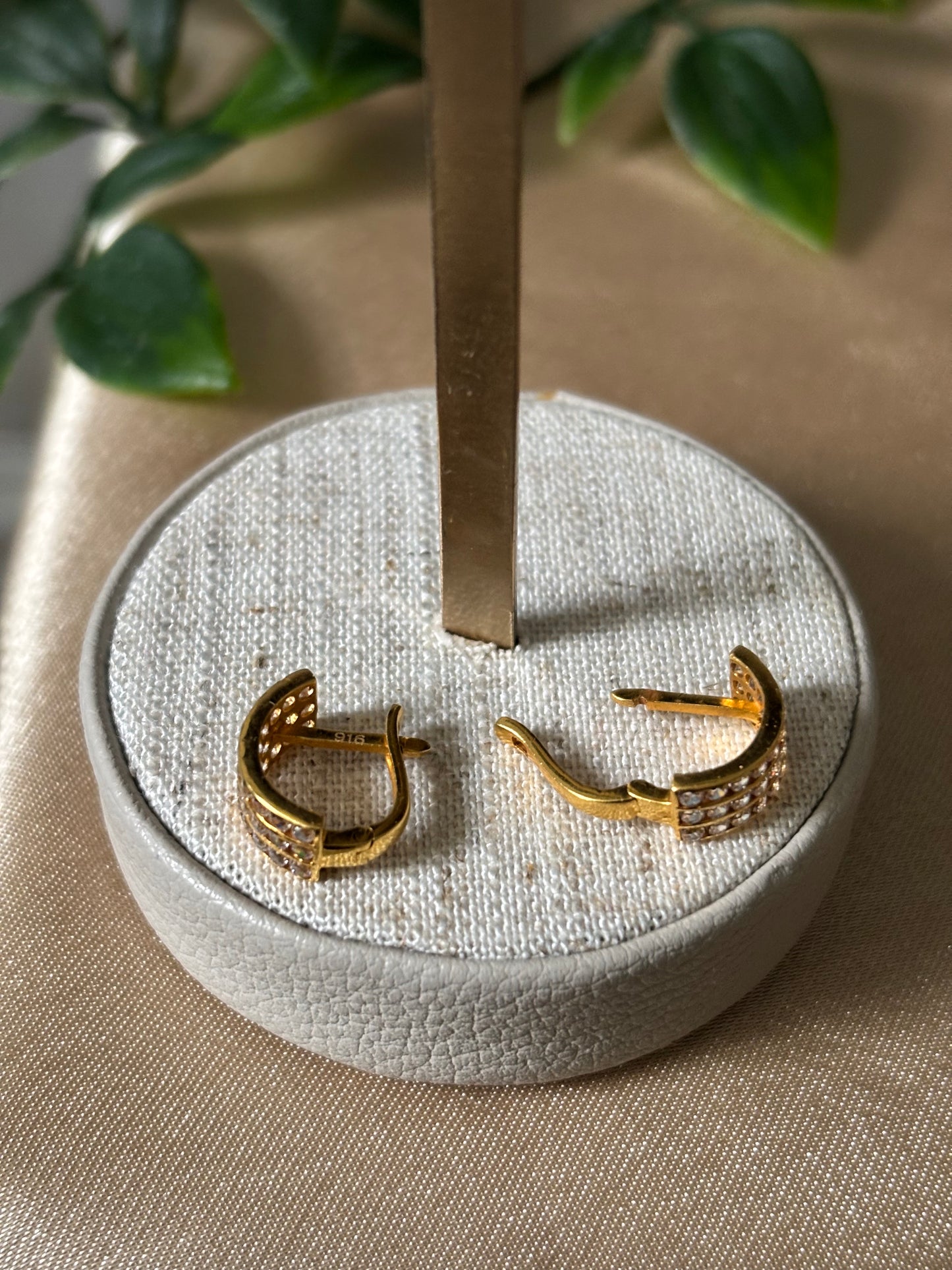22ct gold earrings