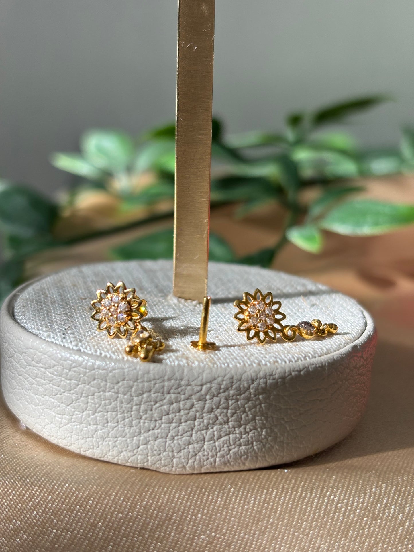 14ct gold earrings