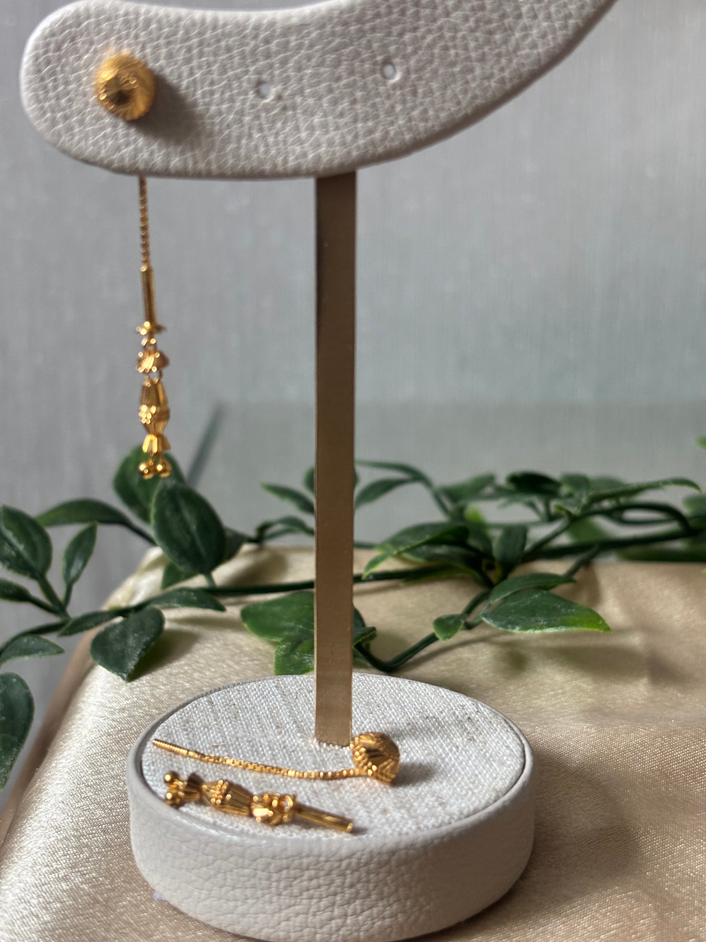 22ct gold Shui dhaga