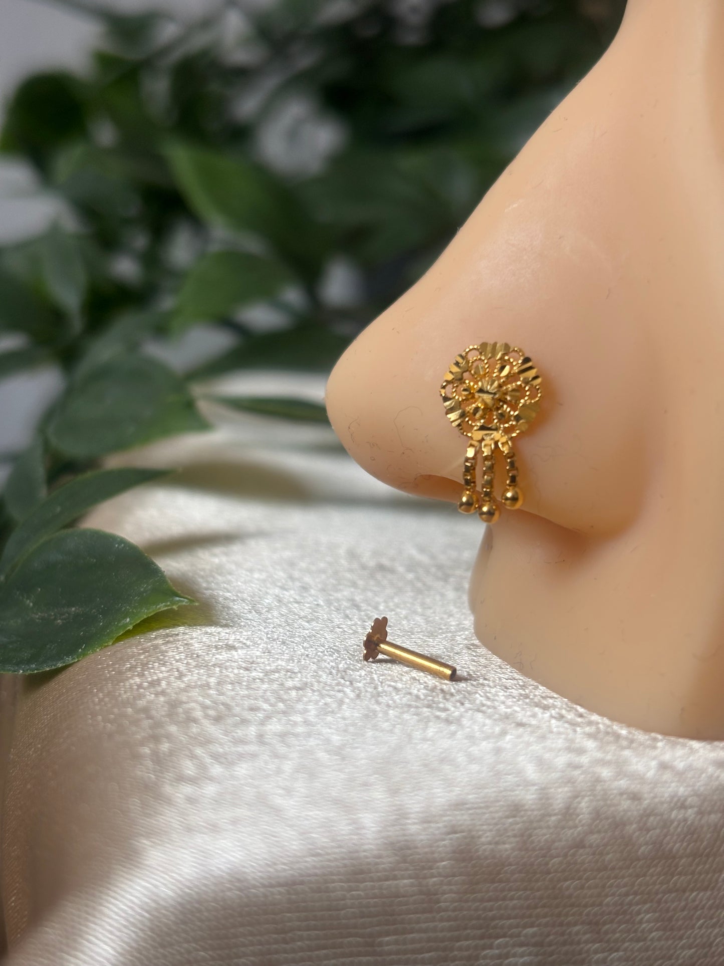 Nose stud