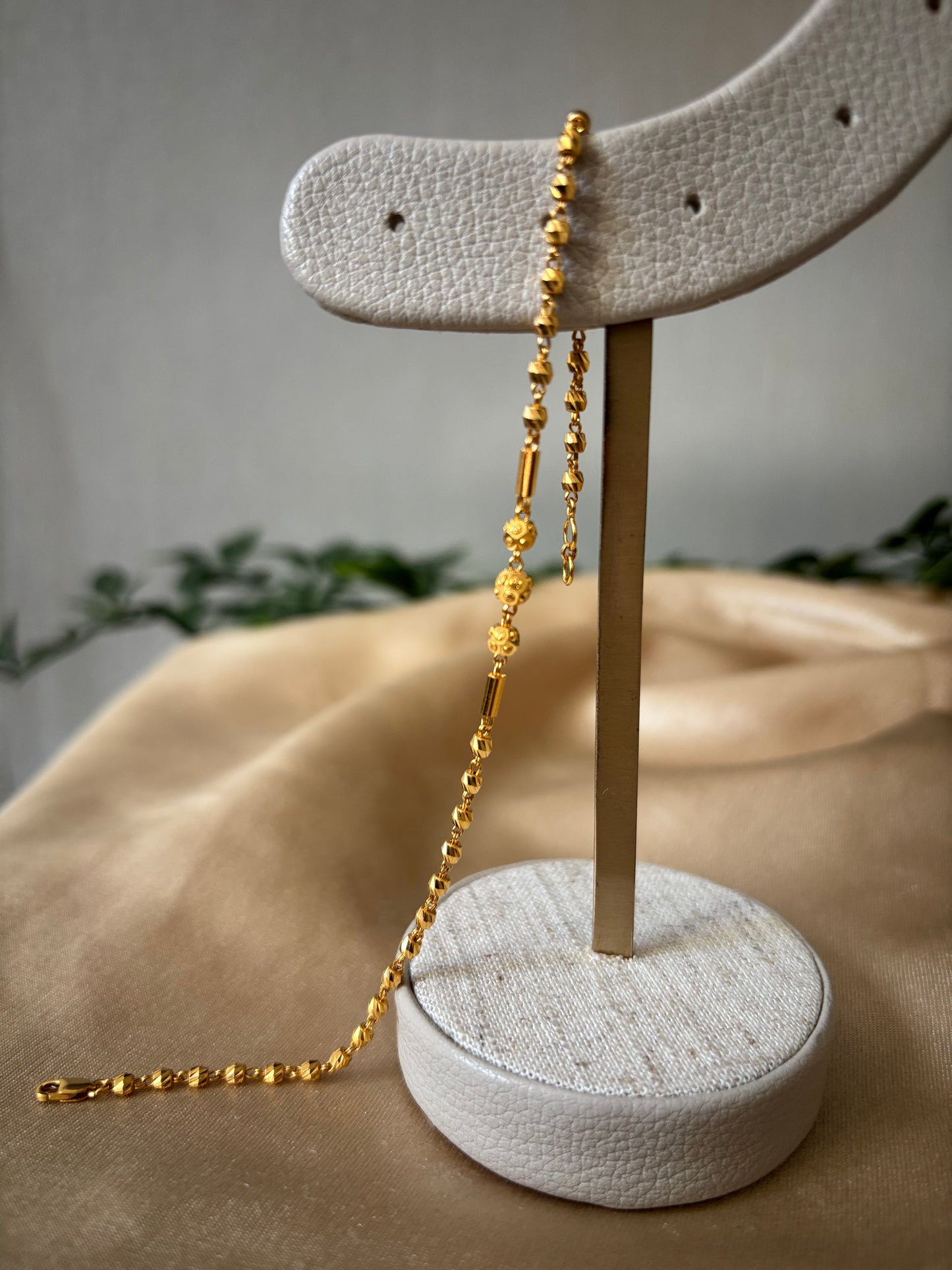 22k gold bracelet