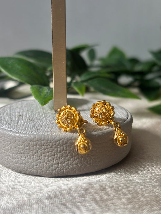 22ct gold earrings