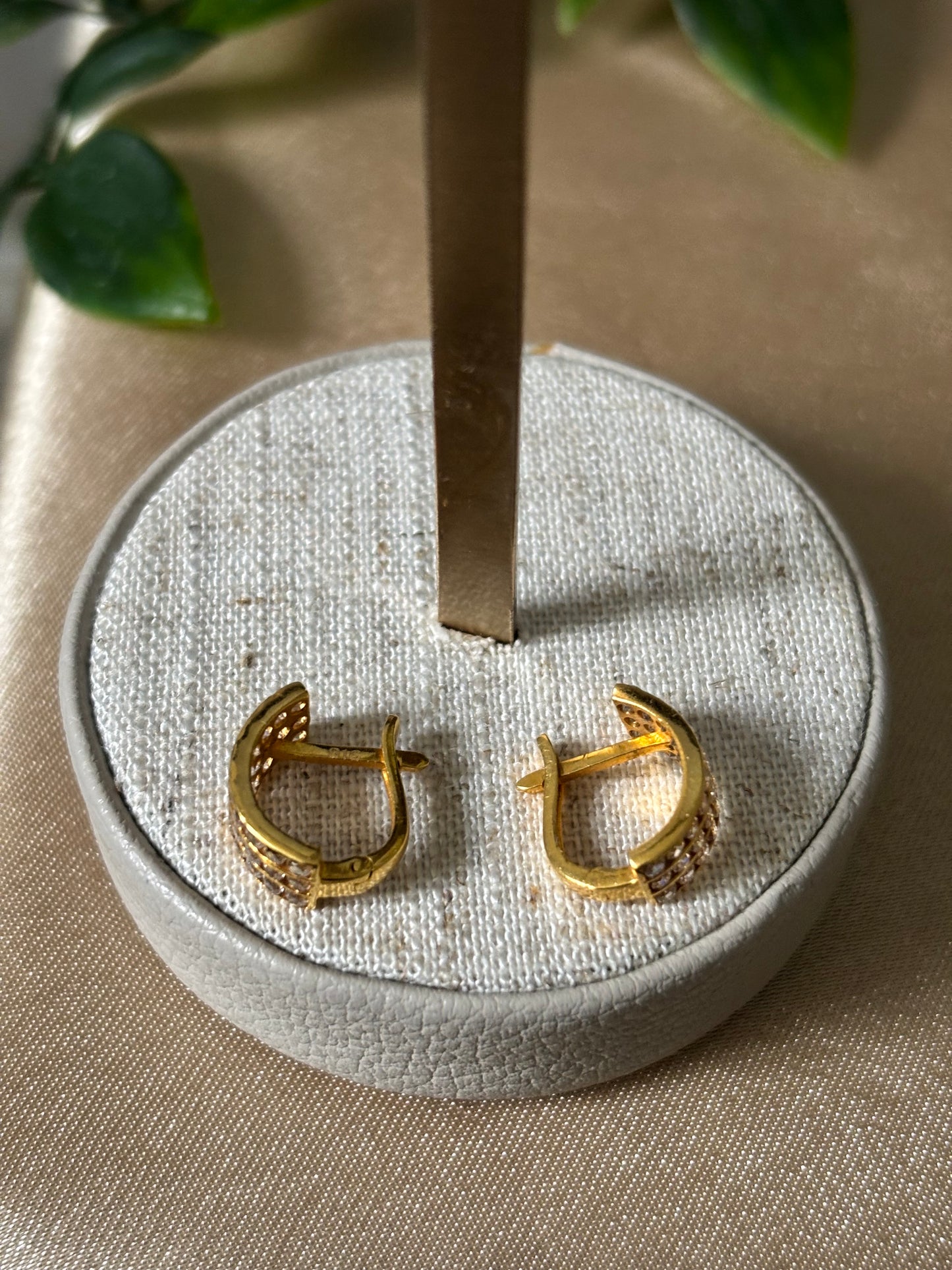 22ct gold earrings