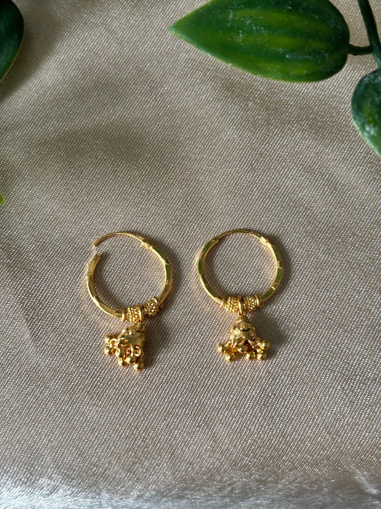 22ct gold earrings