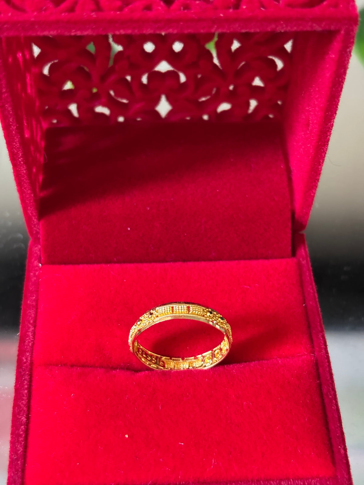 22k gold ring