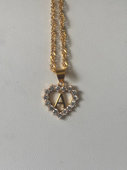 22ct gold A pendant