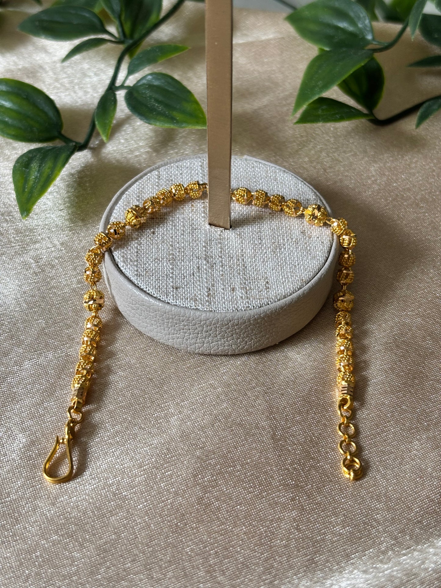 22ct gold bracelet