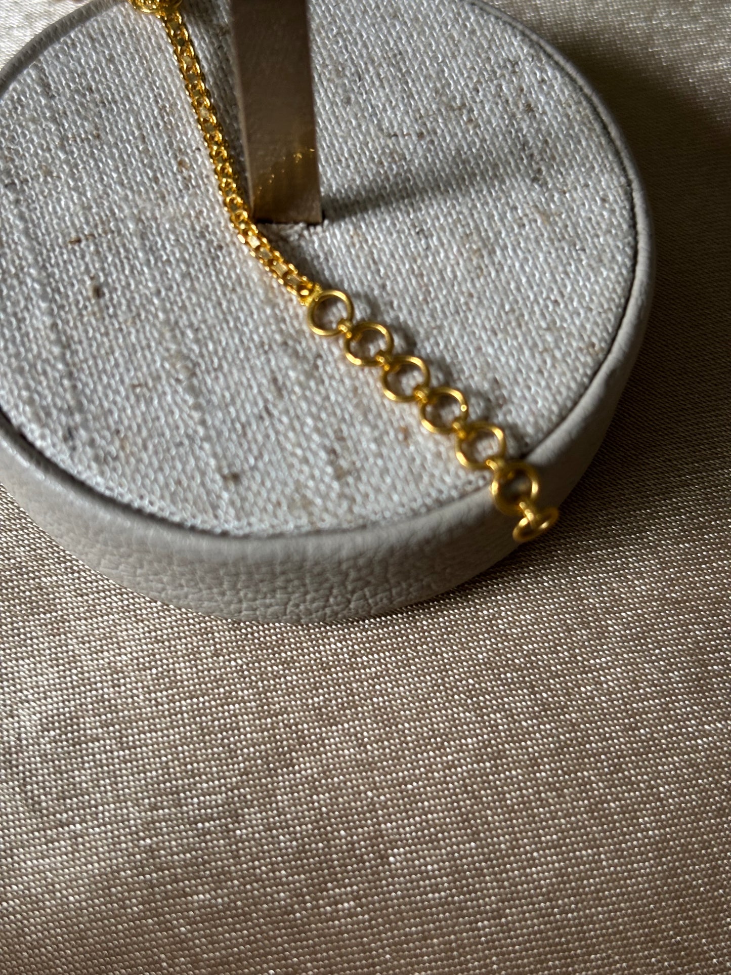 22ct gold bracelet