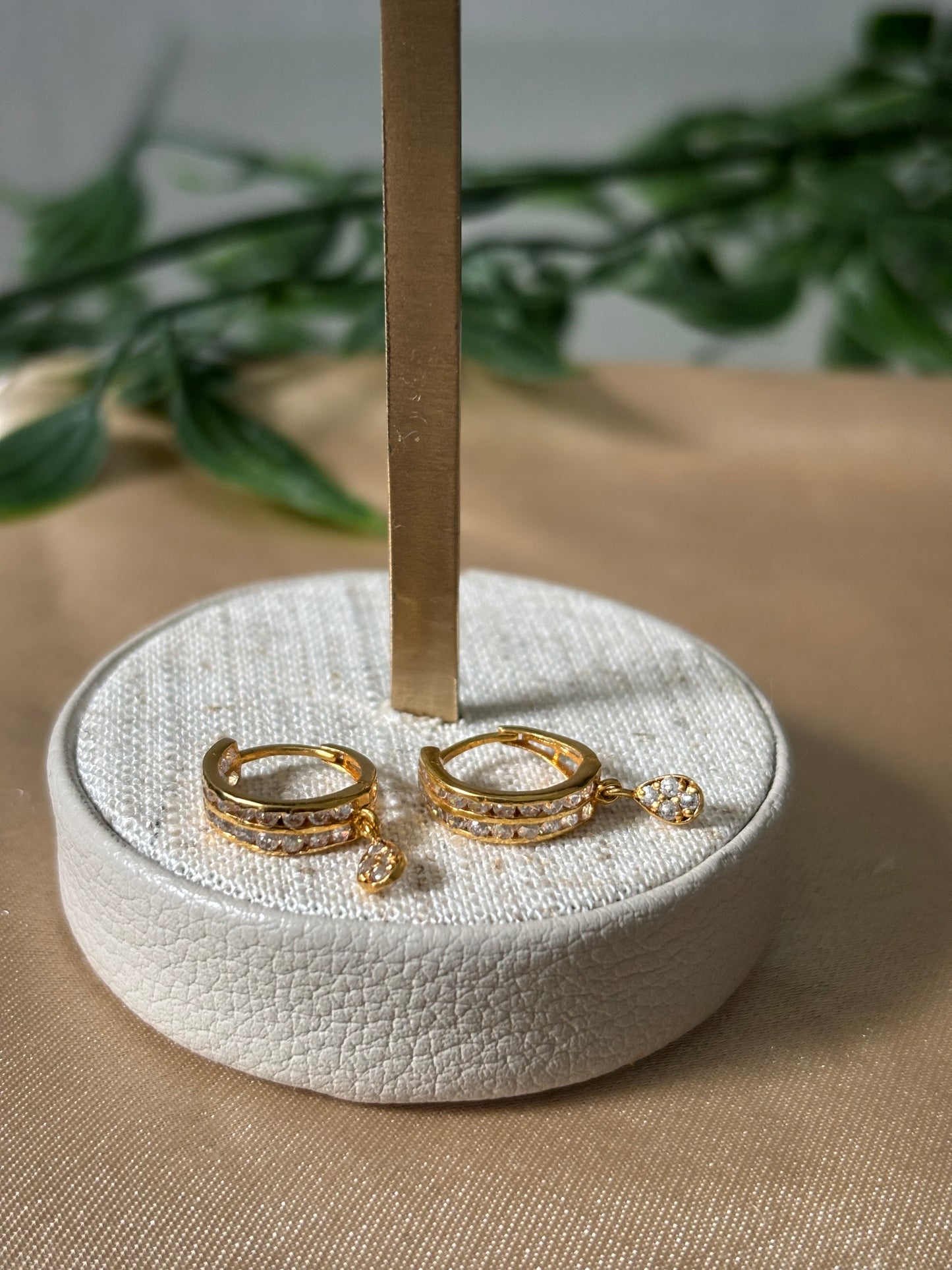 22ct gold earrings