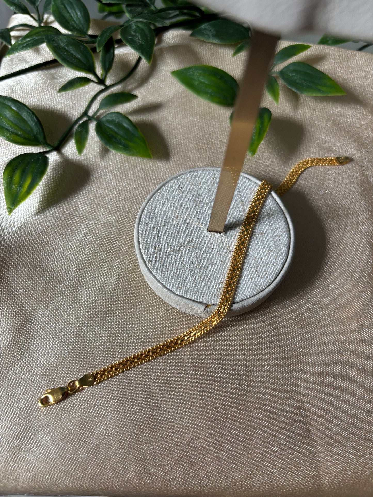 22ct gold bracelet
