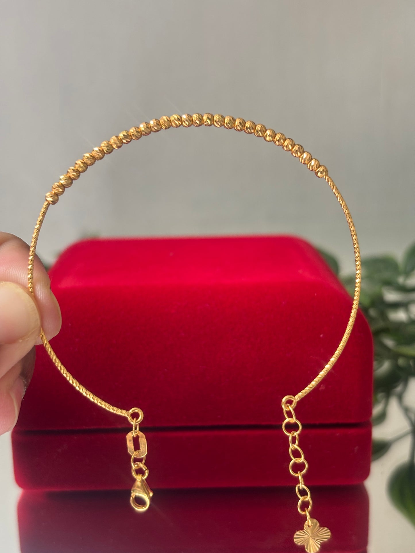 22ct gold Bangle bracelet