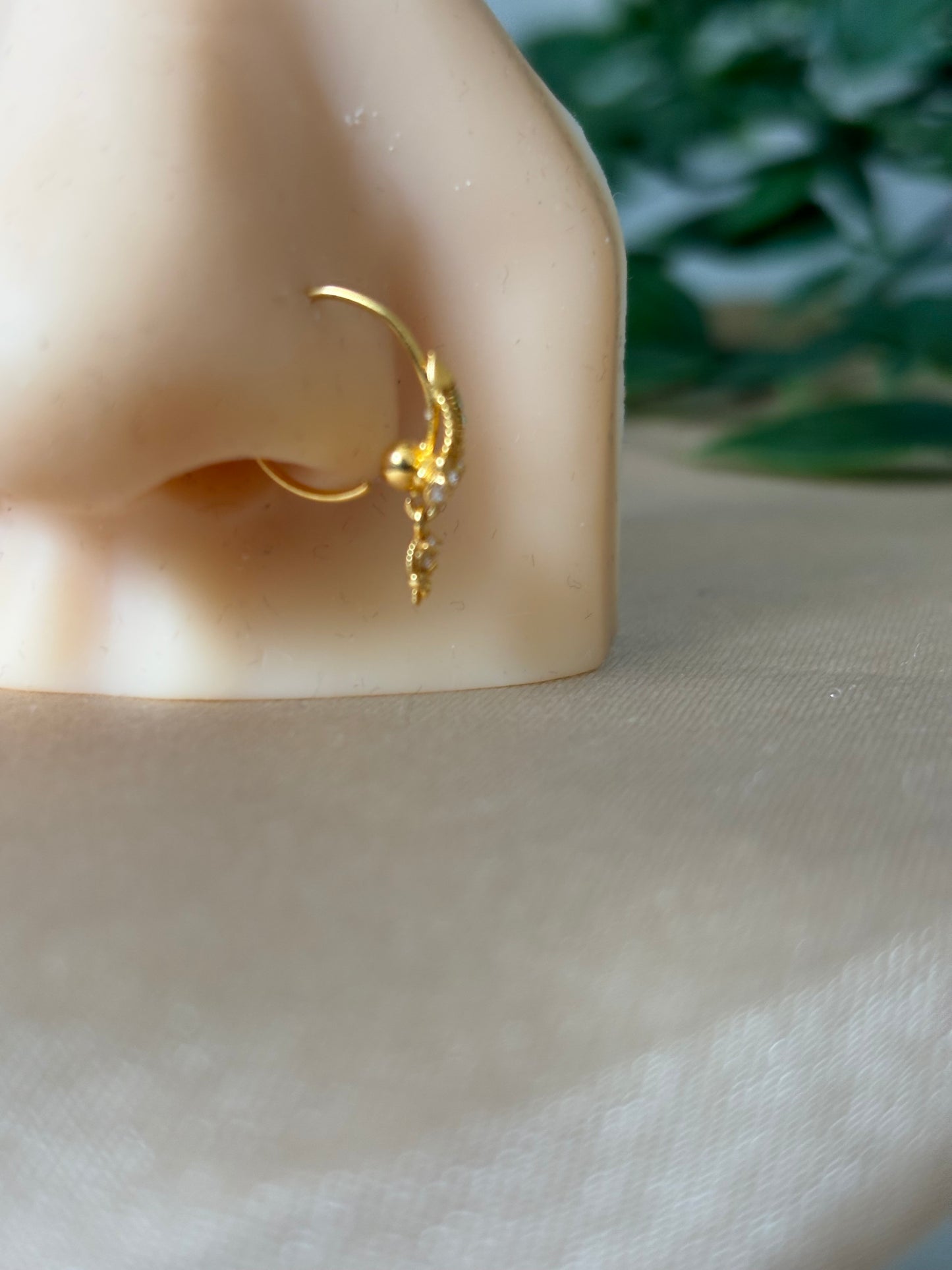 22ct gold nose ring