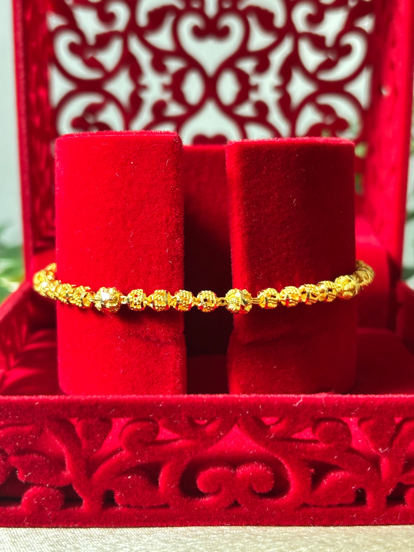22ct gold bracelet