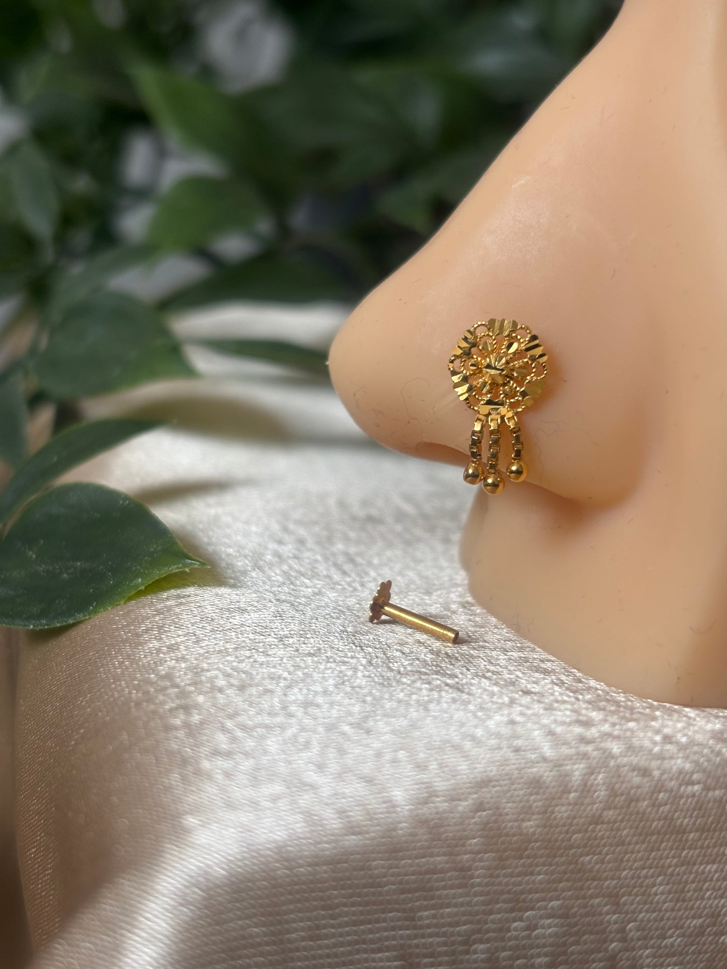 Nose stud